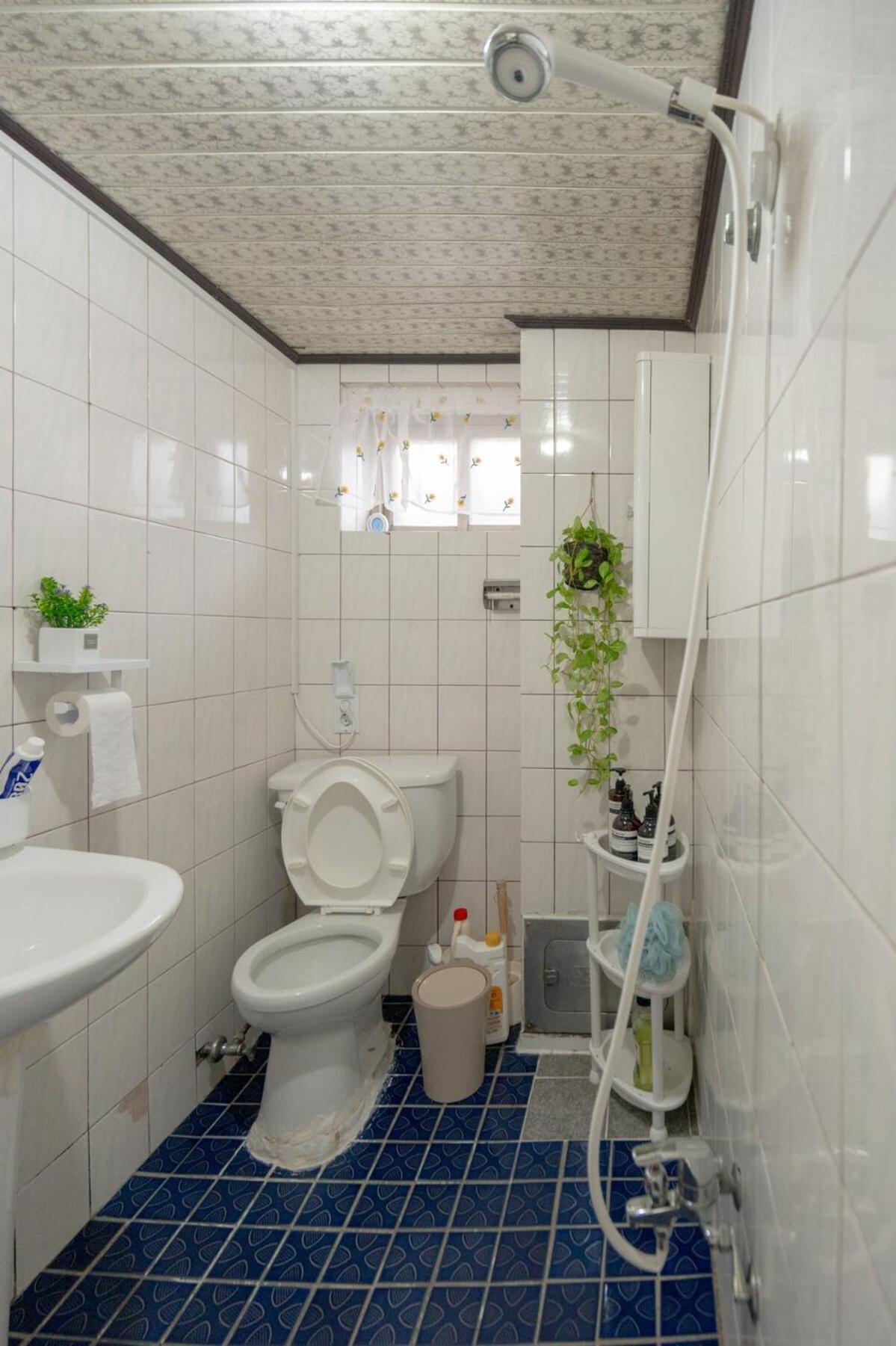 Dunchon Apartment